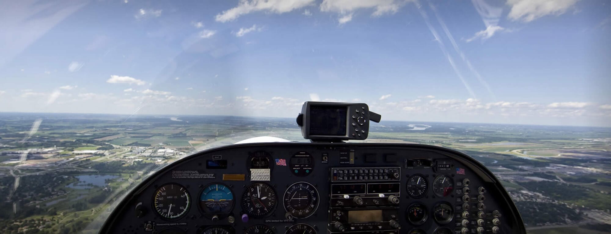 Flugschule Salzburg - Österreich - Austrian Pilots Academy - Ausbildung